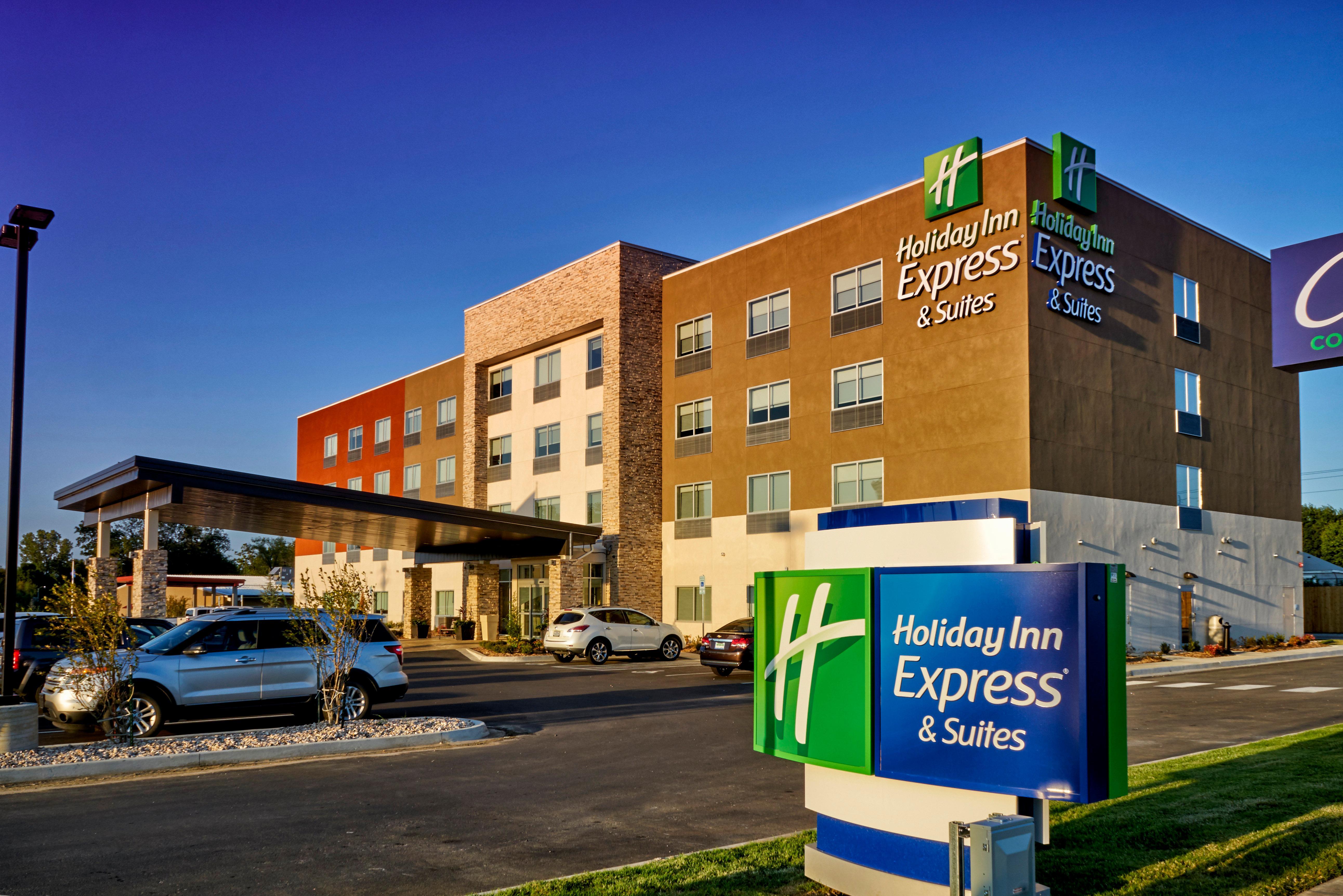 Holiday Inn Express & Suites Tulsa Ne, Claremore, An Ihg Hotel Exterior foto